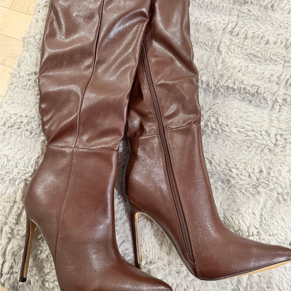 SHEIN Shiny Brown Heeled Boots